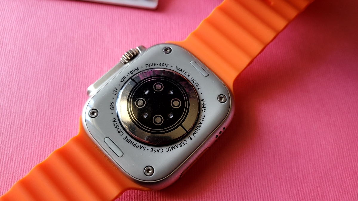 ساعت هوشمند WATCH ULTRA دارای GPS همراه هندزفری هدیه و گارانتی یکساله